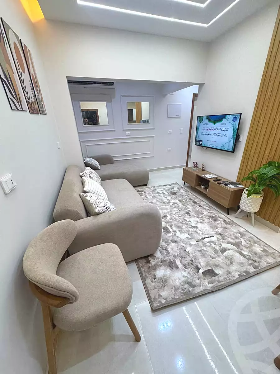 https://aqarmap.com.eg/ar/listing/7373941-for-rent-cairo-6th-of-october-el-ahyaa-neighborhood-1st