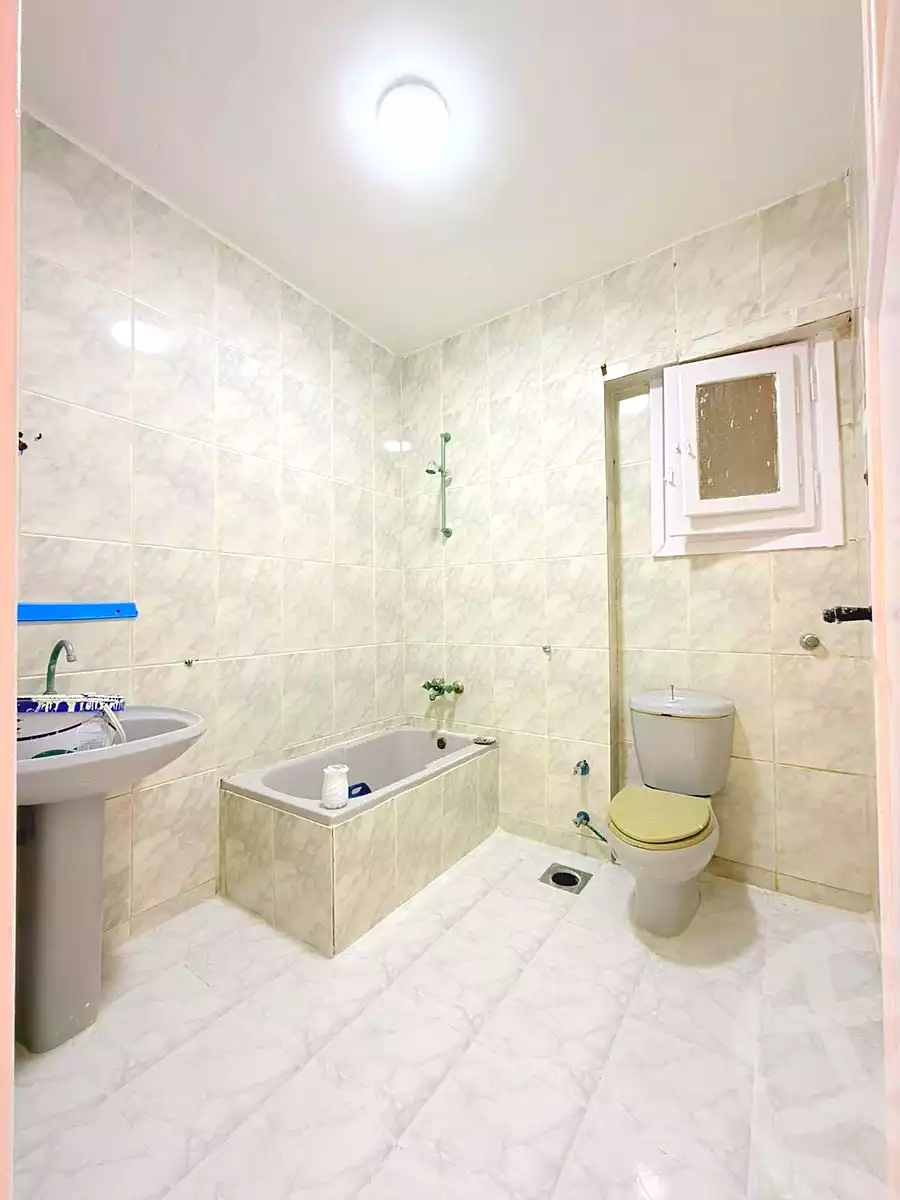https://aqarmap.com.eg/en/listing/7374259-for-sale-alexandria-al-agamy-shataa-el-nakheel