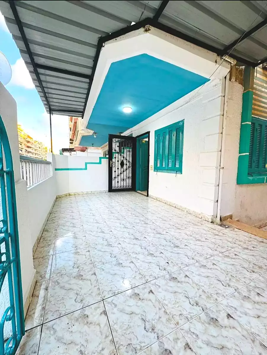https://aqarmap.com.eg/en/listing/7374404-for-sale-alexandria-al-agamy-shataa-el-nakheel-street-63