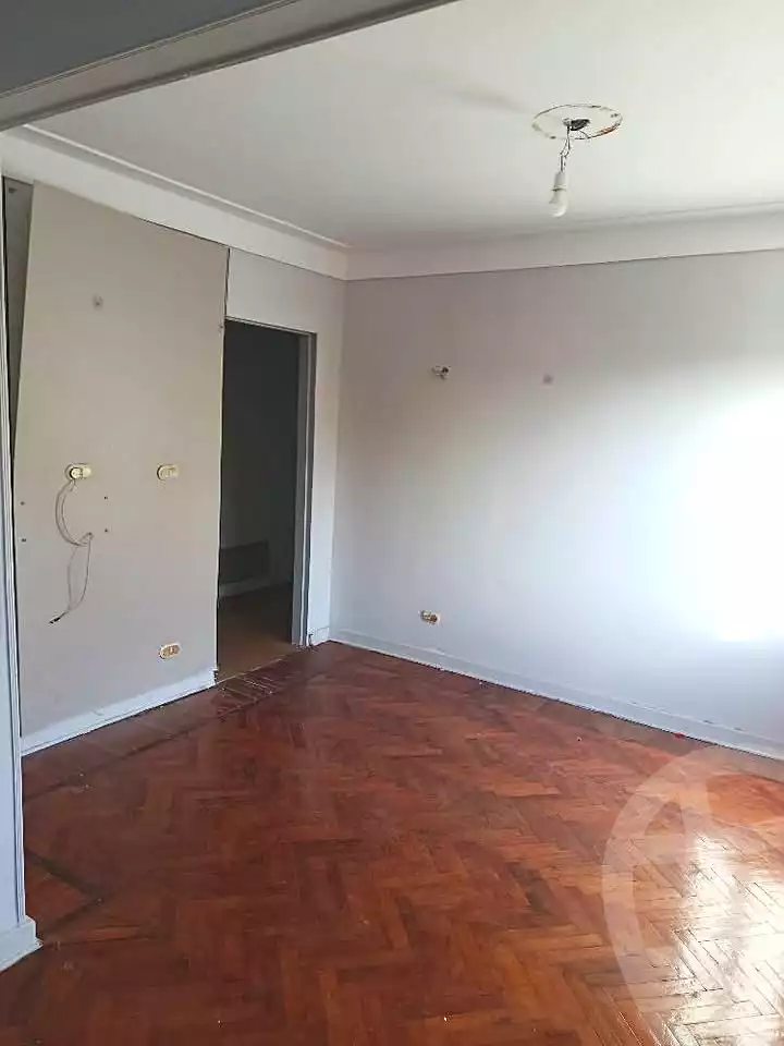 https://aqarmap.com.eg/ar/listing/7375097-for-rent-alexandria-kafr-abdo-khaleel-basha-st