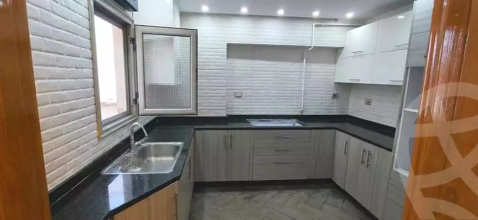 https://aqarmap.com.eg/ar/listing/7375110-for-rent-alexandria-smouha-zaki-ragab-st