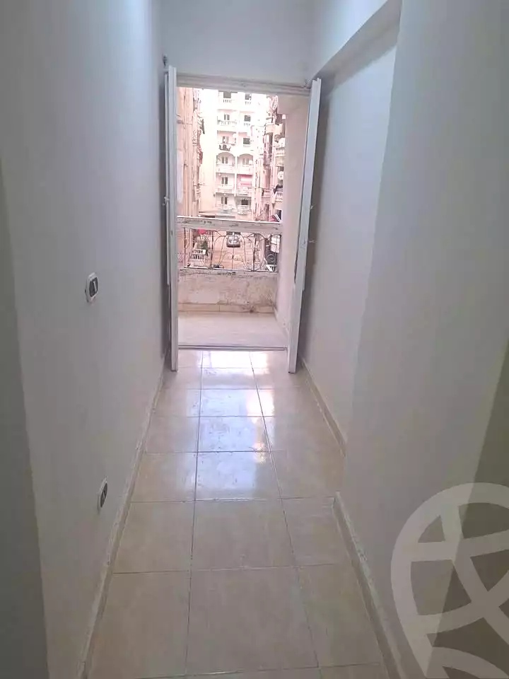 https://aqarmap.com.eg/ar/listing/7375146-for-sale-alexandria-al-agamy-el-hanouvel-al-asdakaa-st