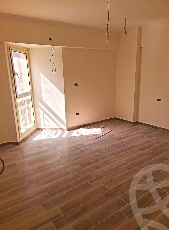 https://aqarmap.com.eg/ar/listing/7375346-for-sale-alexandria-lsywf-gamila-city-compound