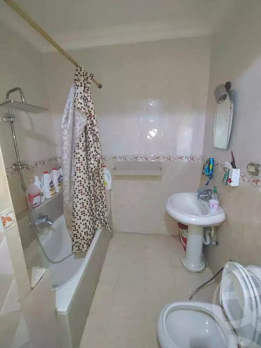 https://aqarmap.com.eg/en/listing/7375859-for-sale-cairo-ain-shams-el-naam-shahin-st