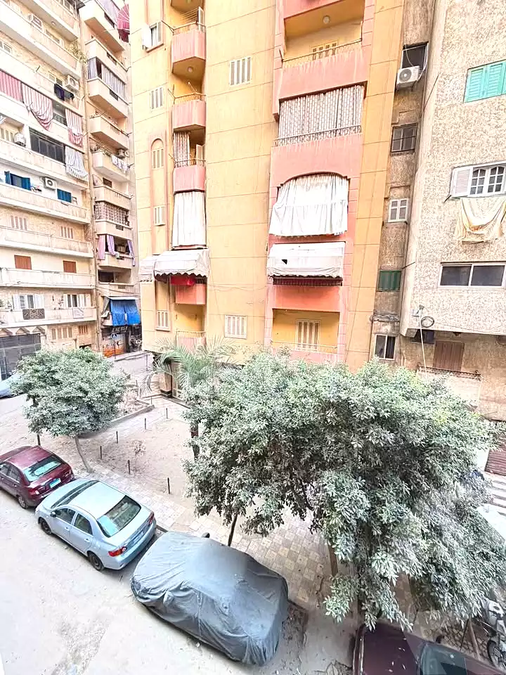 https://aqarmap.com.eg/en/listing/7376043-for-sale-alexandria-sydy-bshr-sydy-bshr-bhry-shr-khld-bn-lwlyd