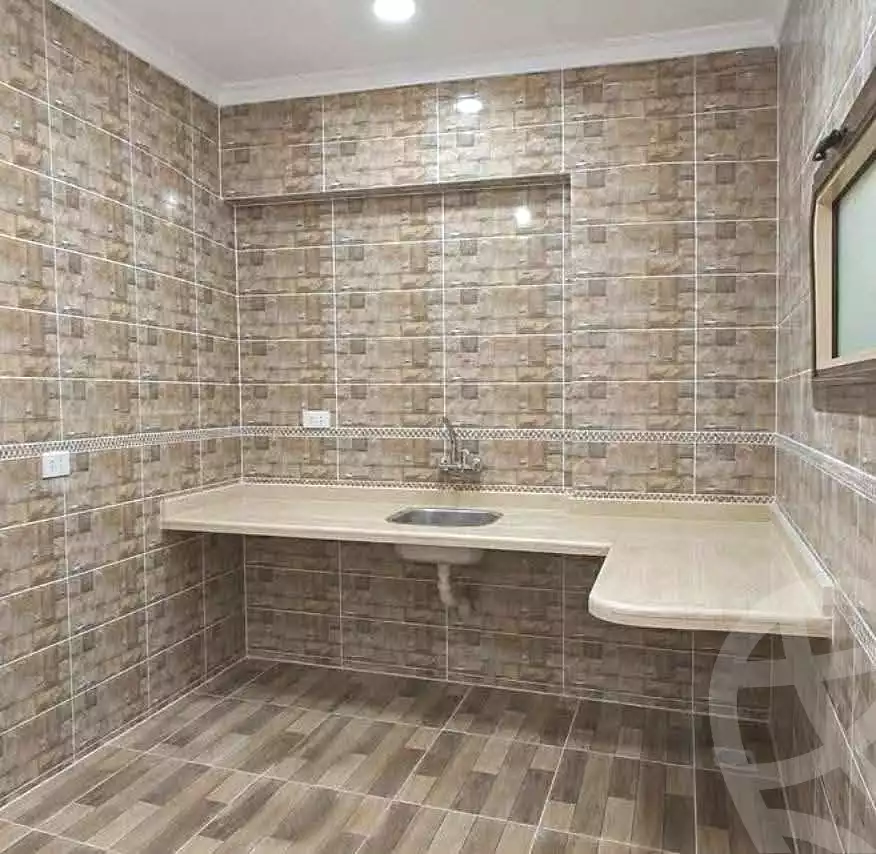 https://aqarmap.com.eg/en/listing/7376050-for-sale-alexandria-al-agamy-el-hanouvel