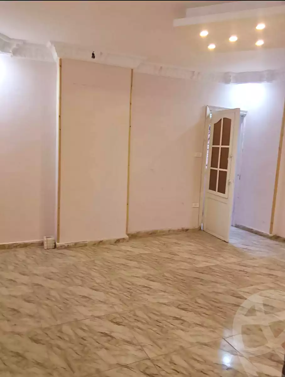https://aqarmap.com.eg/ar/listing/7376361-for-sale-alexandria-al-agamy-lbytsh-ibrahim-othman-st