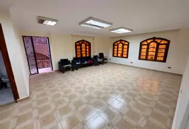 Offices  For rent in El Lasilki