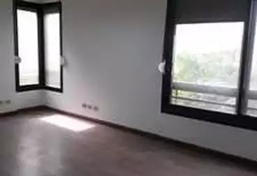 Apartments For rent - 3 rooms - floor 4