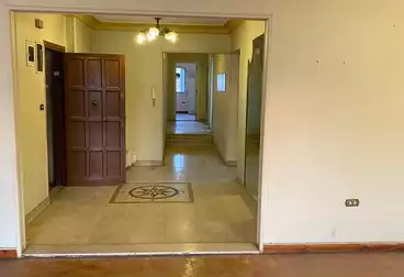 Apartments For rent - 4 rooms - floor 4