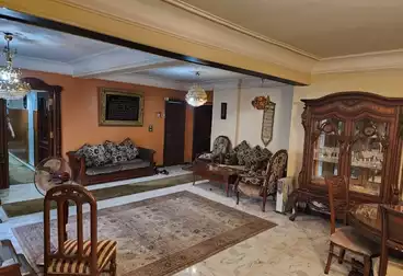 عقارات للبيع - 4 غرف - بالدور 5