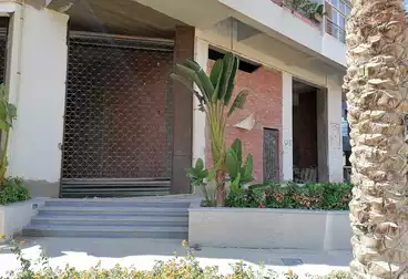 Commercial For sale - floor 0