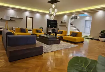 قصر للإيجار - 7 غرف