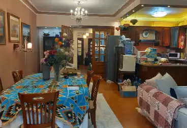 undefined undefined - 2 rooms - floor 8