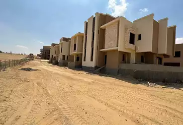 https://aqarmap.com.eg/ar/listing/4659393-for-sale-cairo-new-zayed-toya-compound-al-tholathea