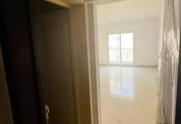 https://aqarmap.com.eg/en/listing/4676720-for-sale-cairo-new-cairo-lrhb-city-phase-6-al-khwarizmi-st