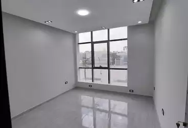 https://aqarmap.com.eg/en/listing/4708787-for-rent-cairo-el-maadi-zahraa-el-maadi-shr-krfwr-lryysy