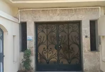 https://aqarmap.com.eg/en/listing/4740850-for-sale-new-cairo-gharb-arabella-selim-st