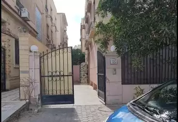 https://aqarmap.com.eg/ar/listing/4759771-for-sale-cairo-new-cairo-ltjm-lkhms-el-ahyaa-fifth-neighborhood-street-10