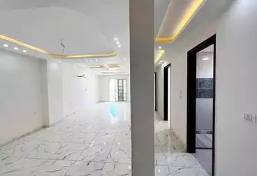 Studio one bedroom 63m Street View located in inter Continental. Hurghada