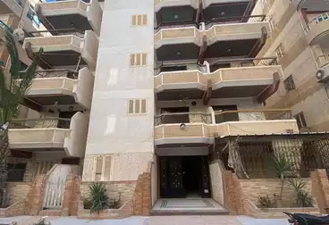 https://aqarmap.com.eg/en/listing/4778954-for-sale-alexandria-l-jmy-shataa-el-nakheel-street-21