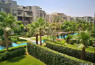 https://aqarmap.com.eg/ar/listing/4822513-for-sale-cairo-new-cairo-compounds-swan-lake-the-scarlet-swan-lake-residence