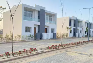 https://aqarmap.com.eg/ar/listing/4871107-for-sale-north-coast-new-alamein-mntj-t-l-lmyn-ljdyd-sia-lagoon-resort-arab-developers