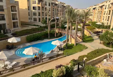 شقق للبيع - 4 غرف - بالدور 2