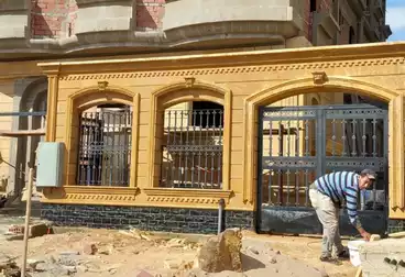 عمارة للبيع بكامل الحي المتميز في مدينة بدر