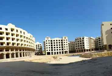  شقة غرفة وصالة 82 م Street view ب Atlantis Resort بالهضبة بالقرب من الممشي السياحي بالغردقة بالتقسيط