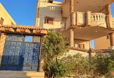 https://aqarmap.com.eg/en/listing/4958866-for-sale-marsa-matruh-marsa-matrouh-city-alam-el-roum-st