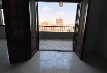 https://aqarmap.com.eg/ar/listing/4959702-for-sale-cairo-helwan-hadayek-helwan-el-khashab-canal