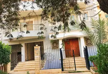 https://aqarmap.com.eg/ar/listing/4981930-for-sale-cairo-mokattam-el-hadabah-el-wosta-8th-zone-street-13