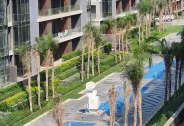 Apartments For rent in El Patio Oro Compound - La Vista شقة ايجار اول سكن 170م بكمبوند الباتيو اورو بجوار العاصمة الادارية و مدينتى