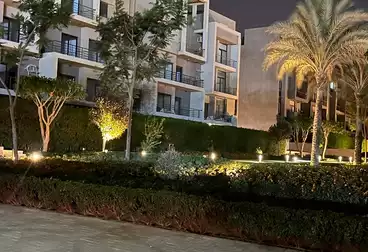 Penthouse For sale in Fifth Square Mall - Al Marasem