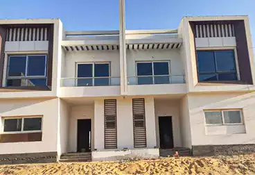 Twin House For sale in Vinci Compound - Misr Italia 