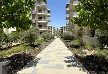 Apartment with Garden For rent in The Address East Compound - Dorra