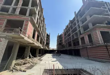 https://aqarmap.com.eg/en/listing/5050103-for-sale-cairo-new-cairo-compounds-yjwl-mwl-b-wyd