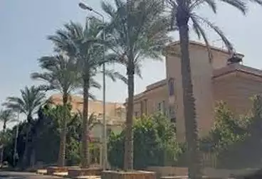 https://aqarmap.com.eg/ar/listing/5064449-for-sale-cairo-el-shorouk-compounds-daheyet-el-nakheel