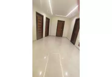 https://aqarmap.com.eg/ar/listing/5070362-for-rent-cairo-el-sheikh-zayed-city-el-hay-elawel-street-16