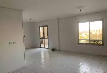 https://aqarmap.com.eg/en/listing/5071625-for-rent-cairo-new-cairo-lrhb-city-phase-2-shr-tl-t-mstfy