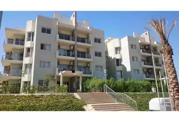 https://aqarmap.com.eg/en/listing/5074102-for-rent-cairo-el-sheikh-zayed-city-compounds-dh-drys