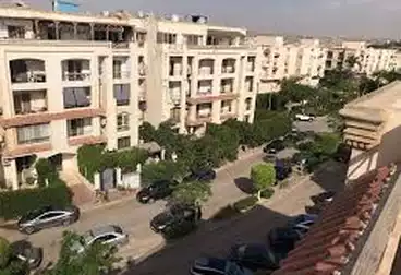 Apartment with Garden For sale in Hadayek El Mohandiseen - Zayed