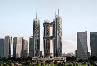 عائد 2 مليون جنيه من مكتب متشطب في أعلى برج في إفريقيا Nile Business City