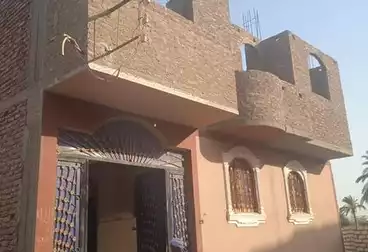 عمارة سكنية للبيع  100م