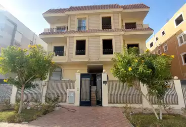 https://aqarmap.com.eg/ar/listing/5089994-for-sale-cairo-el-sheikh-zayed-city-el-hay-elthamen