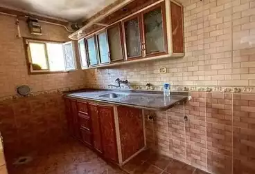 https://aqarmap.com.eg/ar/listing/5093225-for-sale-alexandria-l-jmy-lbytsh-el-hay-st