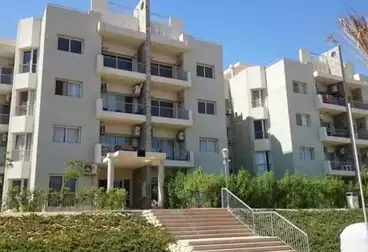 Apartment with Garden For rent in The Address Compound - Dorra