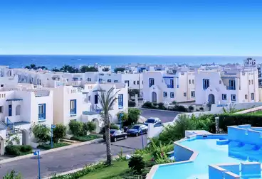 Under Market Price Resale Townhouse Middle Resale in Mountain view Ras EL Hekma