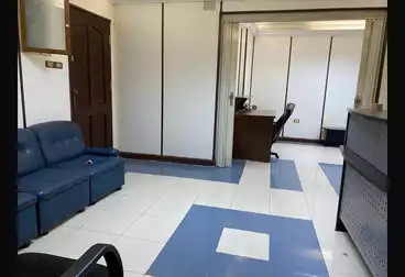 Apartments For sale - 4 rooms - floor 2